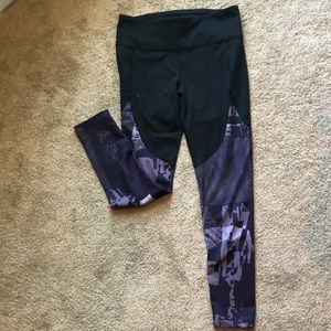 Gently used workout leggings